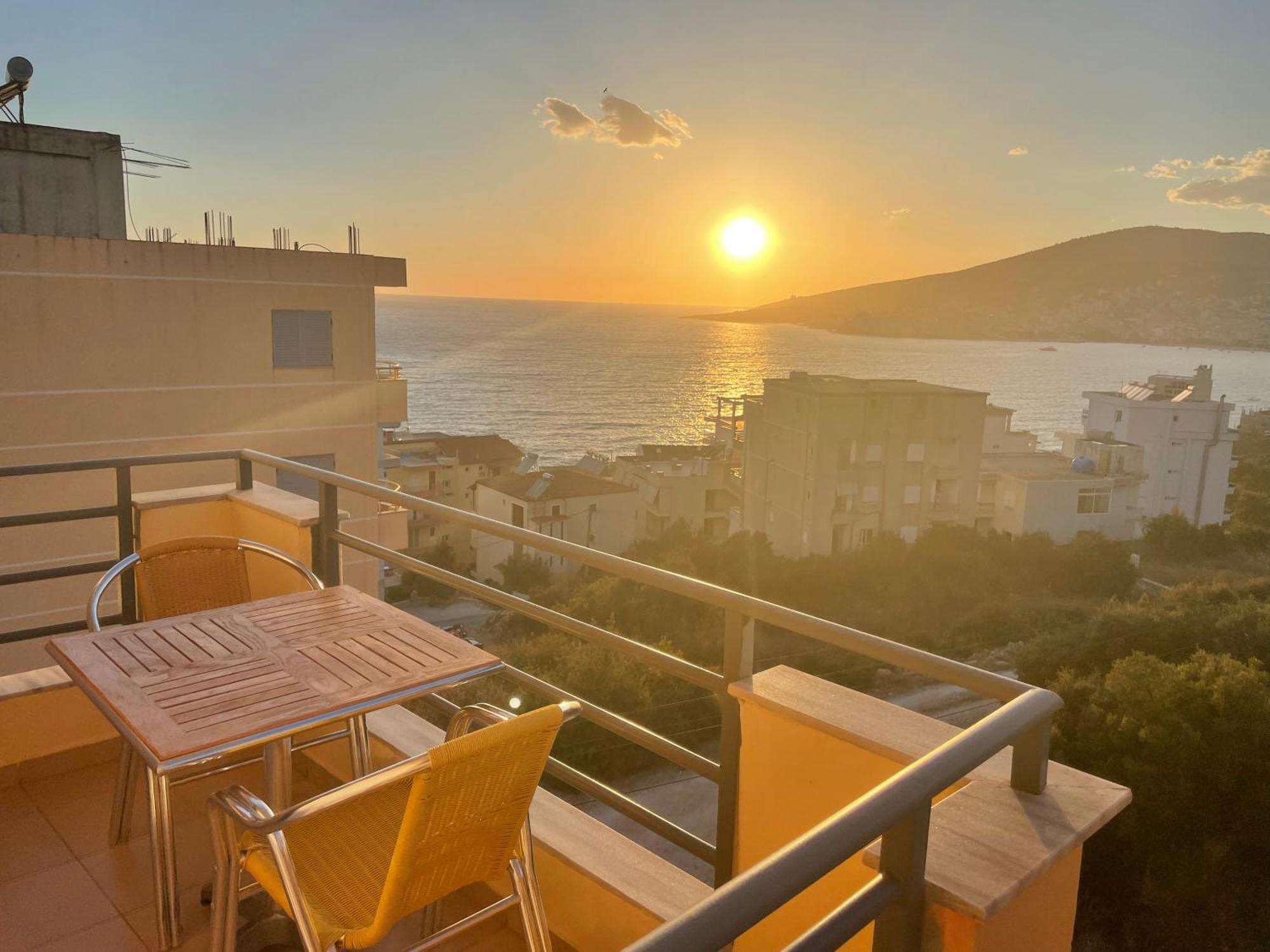 Honey Studios Sarande Exterior photo